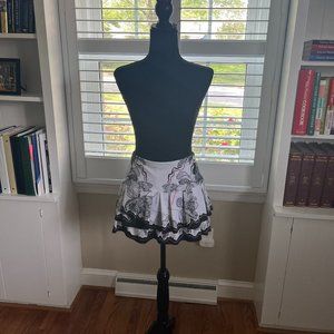 Lucky in Love White Tennis Skort with Print. (Size Large)